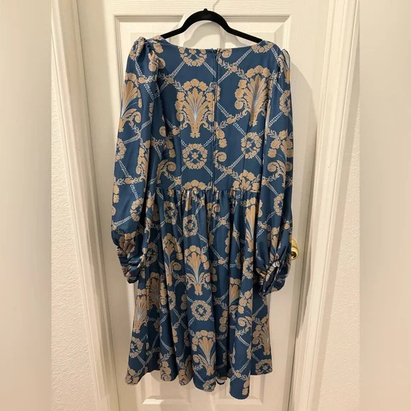 Pinup Couture NWOT Amara Large - Picture 3 of 3